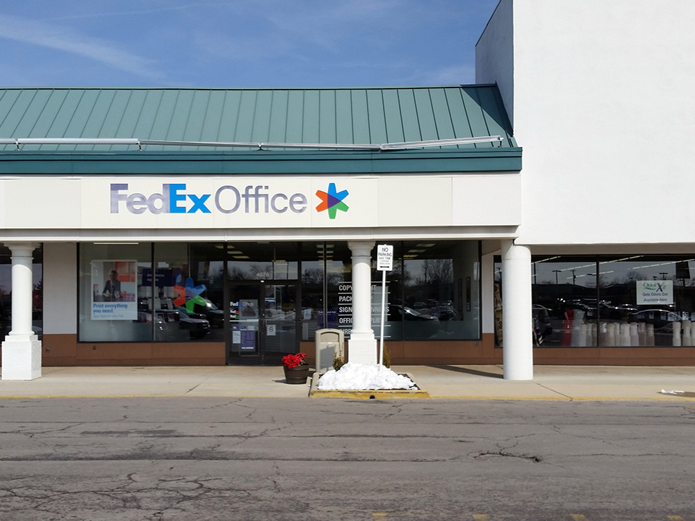 Exterior photo of FedEx Office location at 4676 W Broad St\t Print quickly and easily in the self-service area at the FedEx Office location 4676 W Broad St from email, USB, or the cloud\t FedEx Office Print & Go near 4676 W Broad St\t Shipping boxes and packing services available at FedEx Office 4676 W Broad St\t Get banners, signs, posters and prints at FedEx Office 4676 W Broad St\t Full service printing and packing at FedEx Office 4676 W Broad St\t Drop off FedEx packages near 4676 W Broad St\t FedEx shipping near 4676 W Broad St