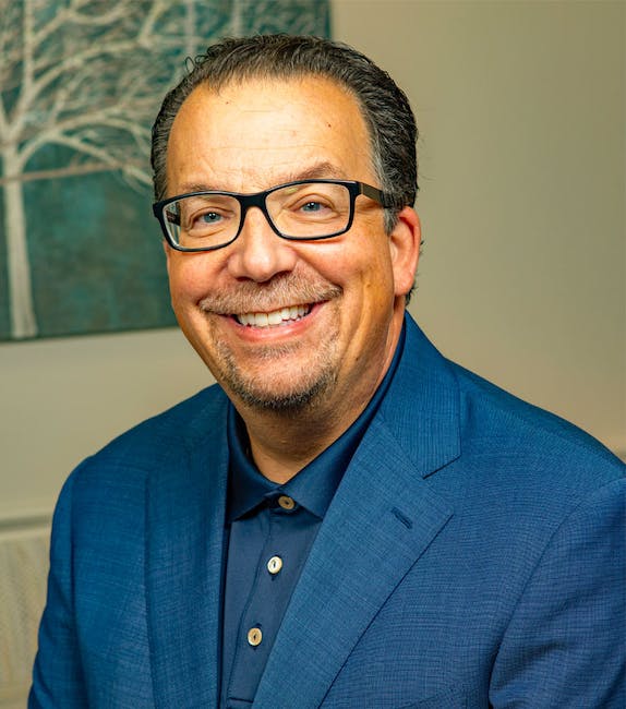 Edward Narcisi, DMD of the Center for Dental Excellence: Edward Narcisi, DMD  | Monroeville,PA