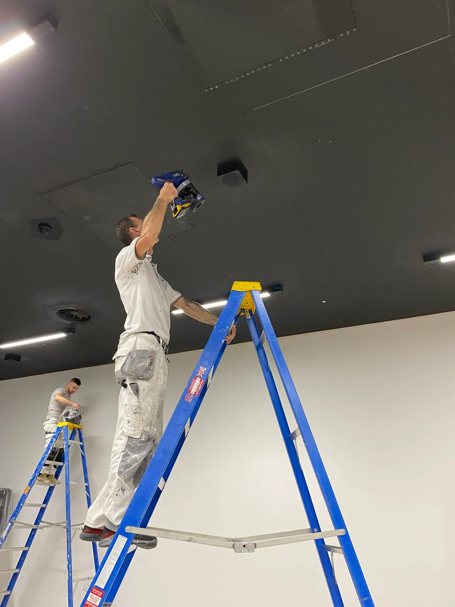 Images Vic's Decorators Ltd