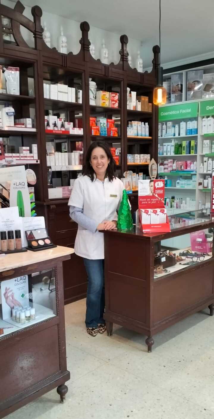 Images Farmacia Ana María Montes Oroz (antes Vital González - Sotrondio)