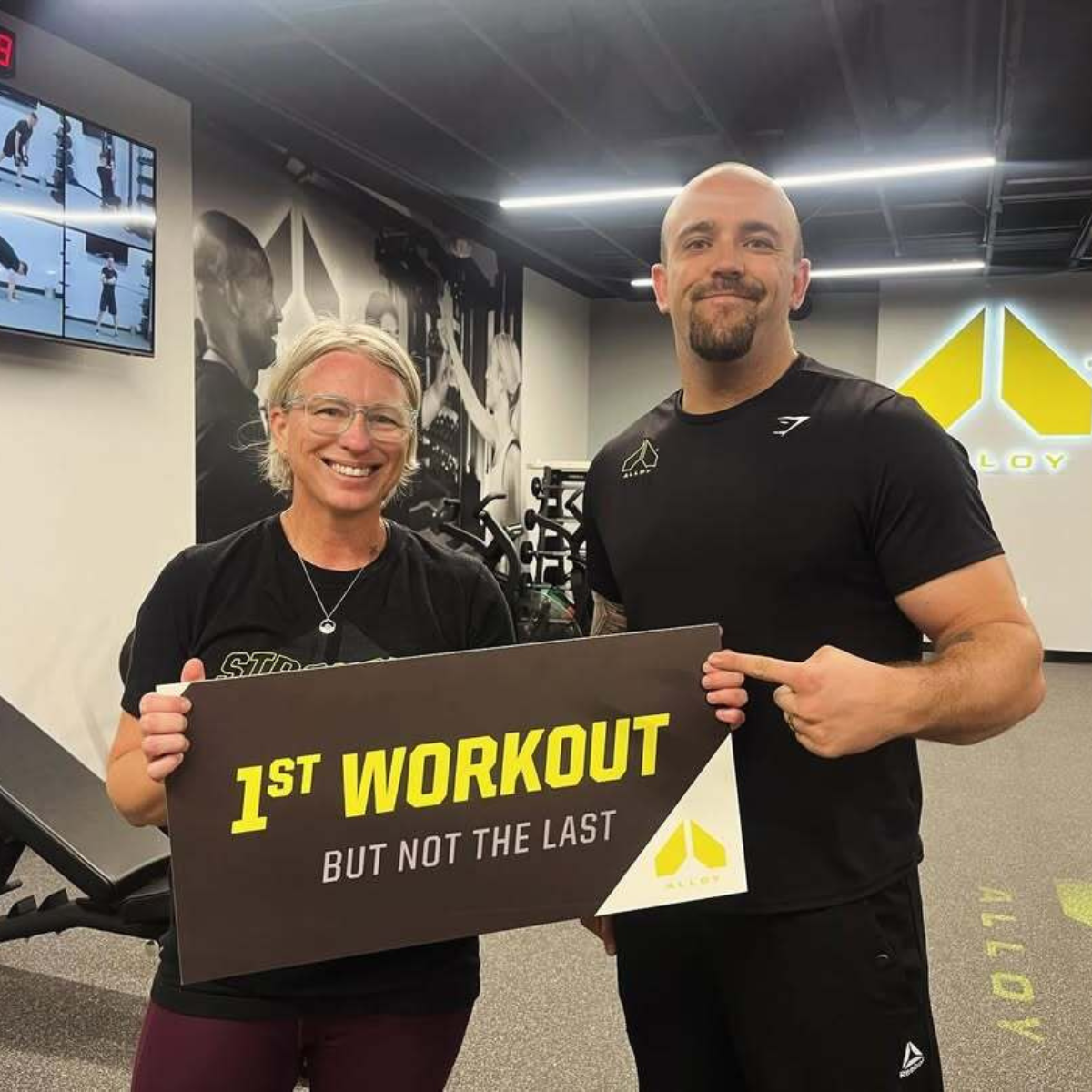 Looking for a personal trainer who listens, understands your goals, and helps you train safely and consistently?
At Alloy Personal Training South Tempe, our coaching is built for adults who want real results without the chaos of a typical gym.
Our certified personal trainers guide you through a customized strength training program that improves mobility, builds confidence, and helps you feel stronger in everyday life. Whether you’re returning to exercise or managing old injuries, we modify every workout so it fits your body—not the other way around.
With small group personal training, you get accountability and the focused attention of a personal fitness coach in every session. No guesswork. No overcrowded gym. Just expert coaching and a proven plan.
If you’ve been searching for a personal trainer who keeps you safe, motivated, and progressing, Alloy South Tempe is here to help.
Book your free Starting Point Session today and see how good training can feel.