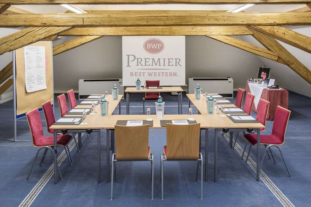Best Western Premier Hotel Villa Stokkum, Steinheimer Vorstadt 70 in Hanau