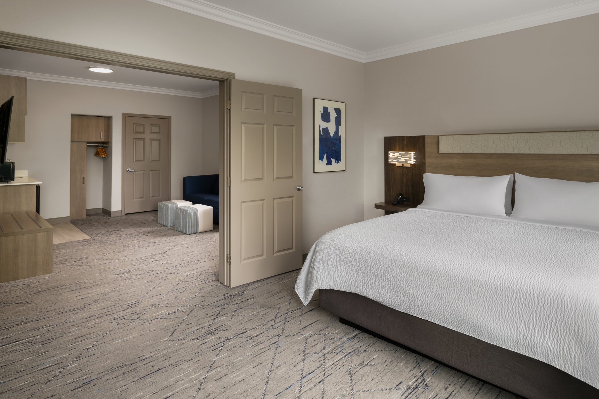 Holiday Inn Express & Suites Paso Robles by IHG Image