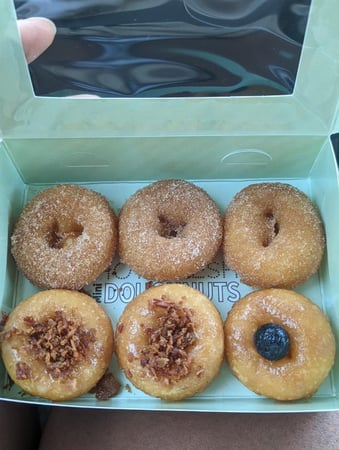 Images Dapper Doughnut Sammamish-Highlands