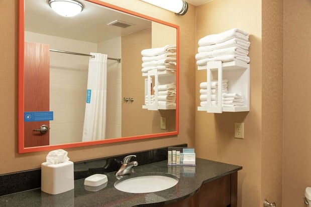 Images Hampton Inn & Suites by Hilton Marshalltown