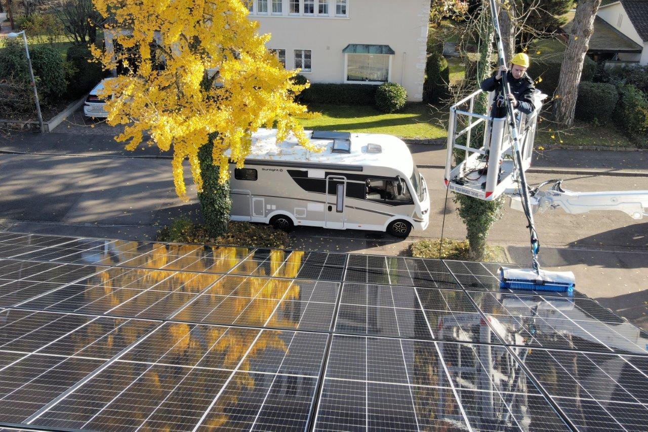 Bilder A. + B. Rechsteiner AG Photovoltaik - Solar - Reinigung