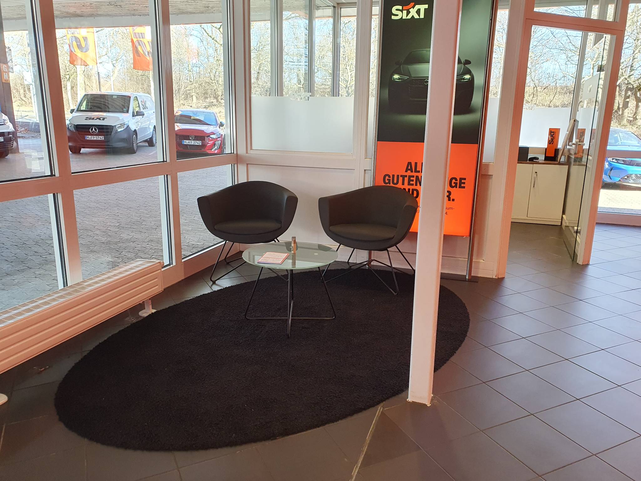 SIXT Autovermietung Braunschweig Süd, Berliner Platz 1B in Braunschweig