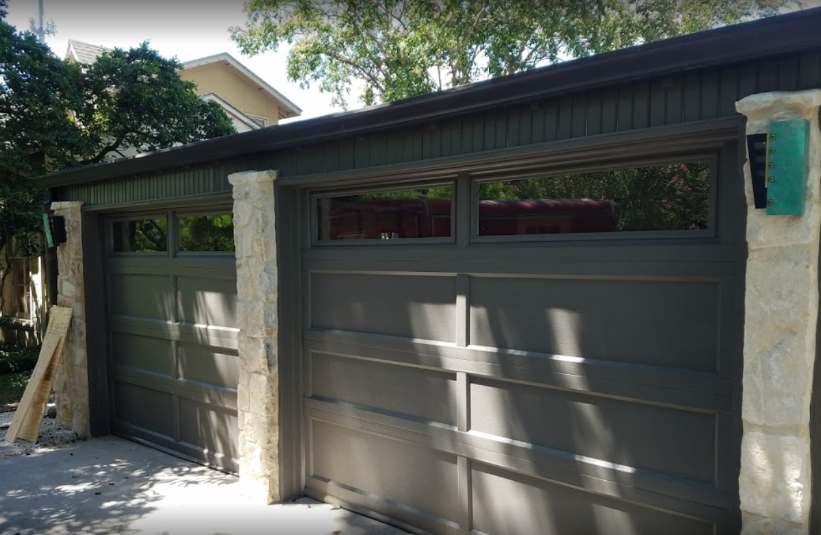 Daniel's Garage Doors Photo