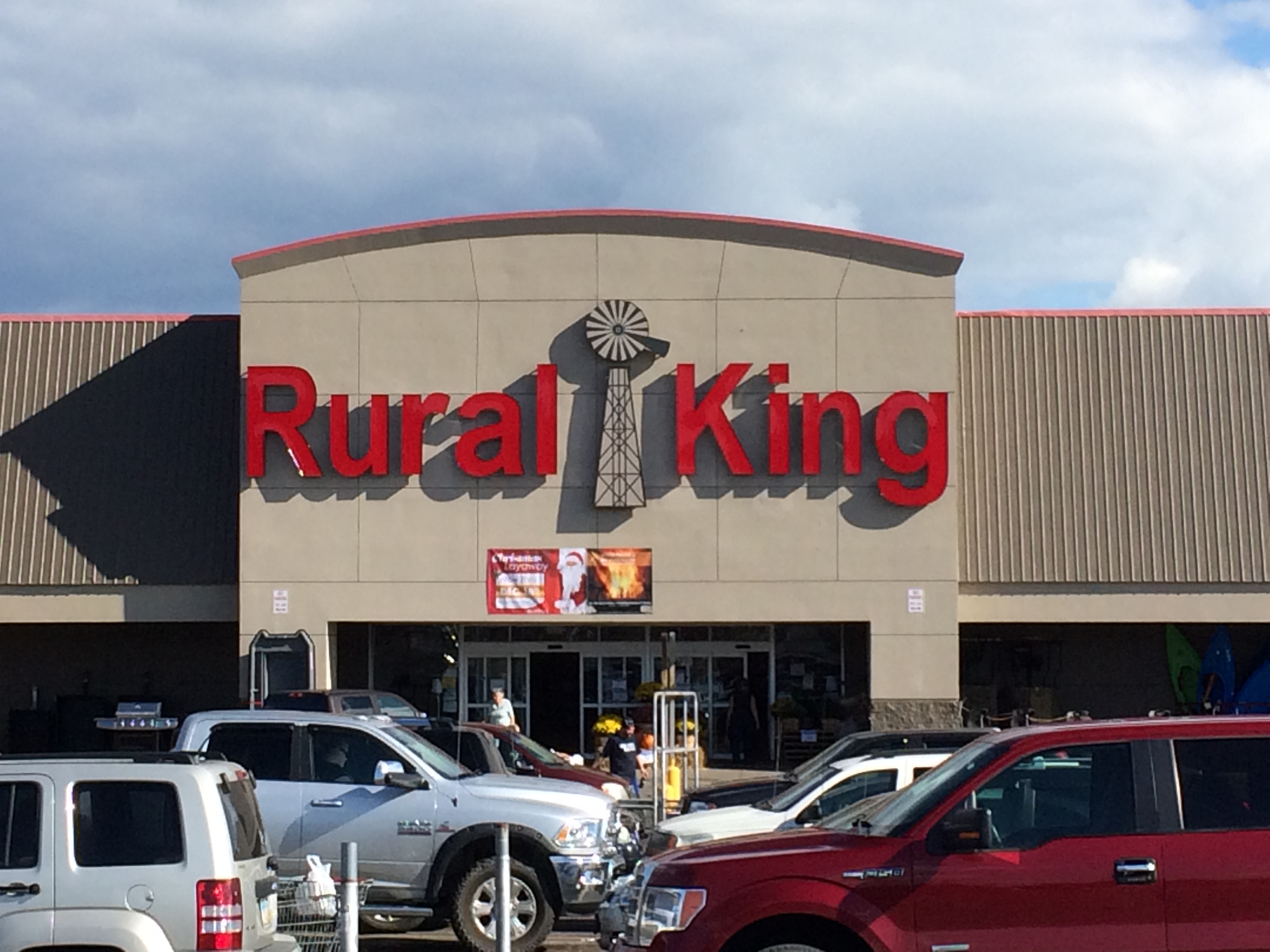 Rural king is headquartered in mattoon, united states. 