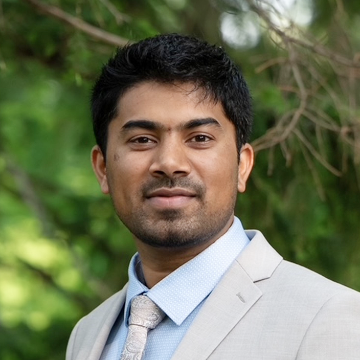 Abhi Gowda headshot.