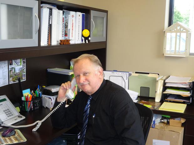 Images Daniel & Associate Real Estate