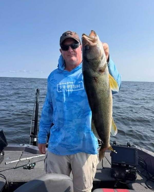 Dan spent last week volunteering his time and boat with Warriors and Walleyes Outdoors. The annual e 