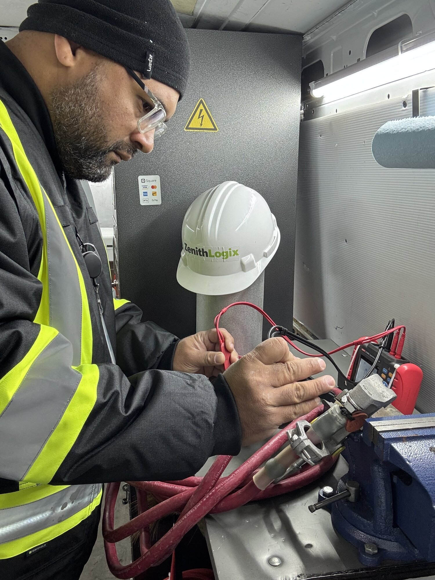 Images Zenithlogix Distributor INC