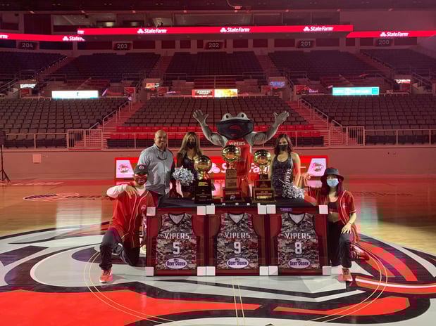 Images Trae Pena - State Farm Insurance Agent