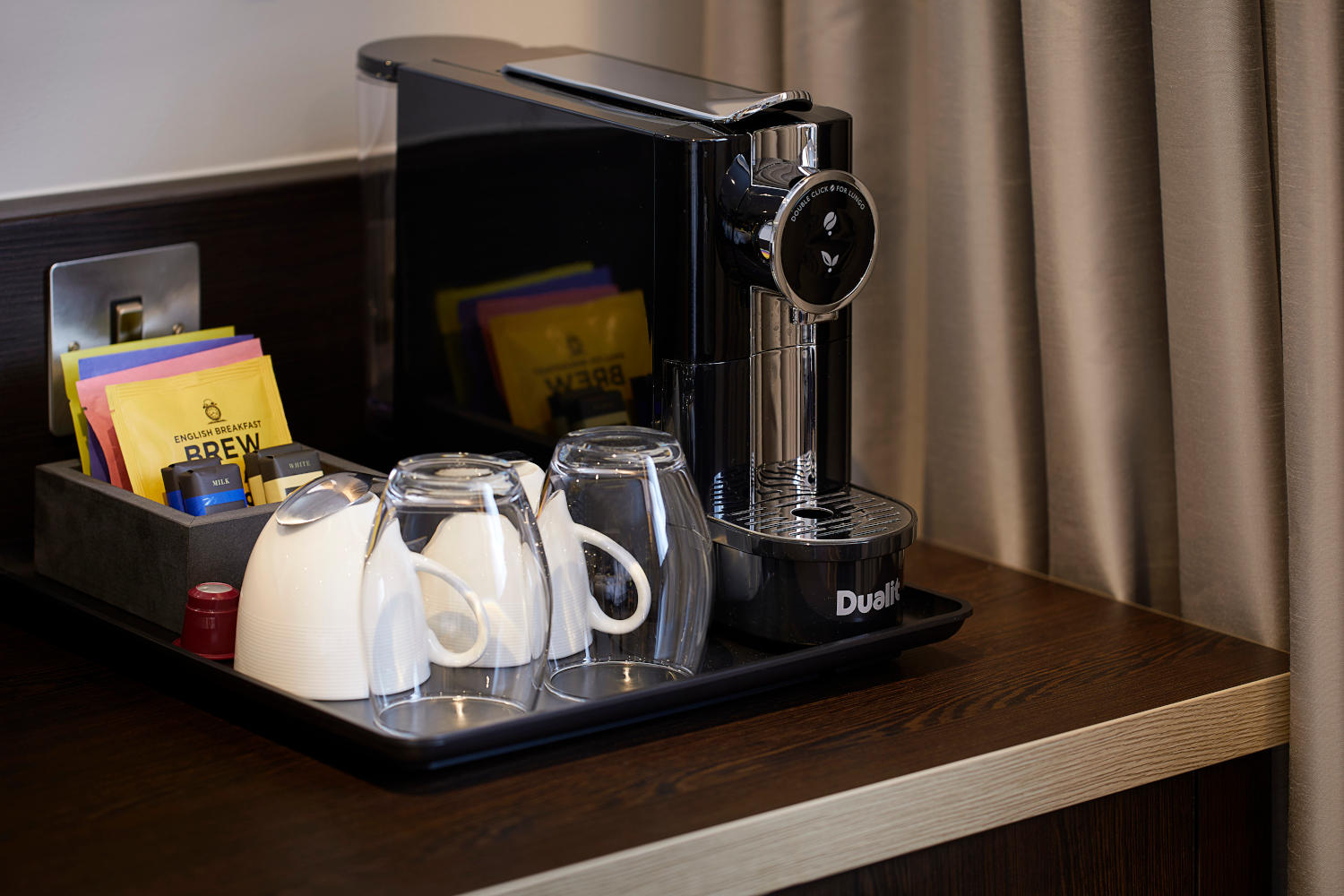 Premier Plus tea/coffee-making facilities Premier Inn Liverpool City Centre (Lime Street) hotel Liverpool 01513 176867