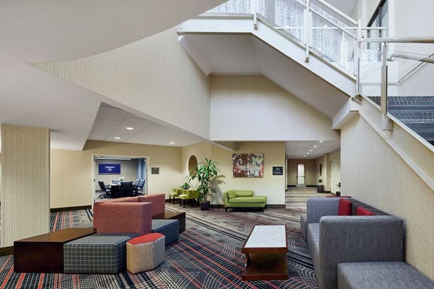 Images Hampton Inn & Suites Chicago/Mt. Prospect