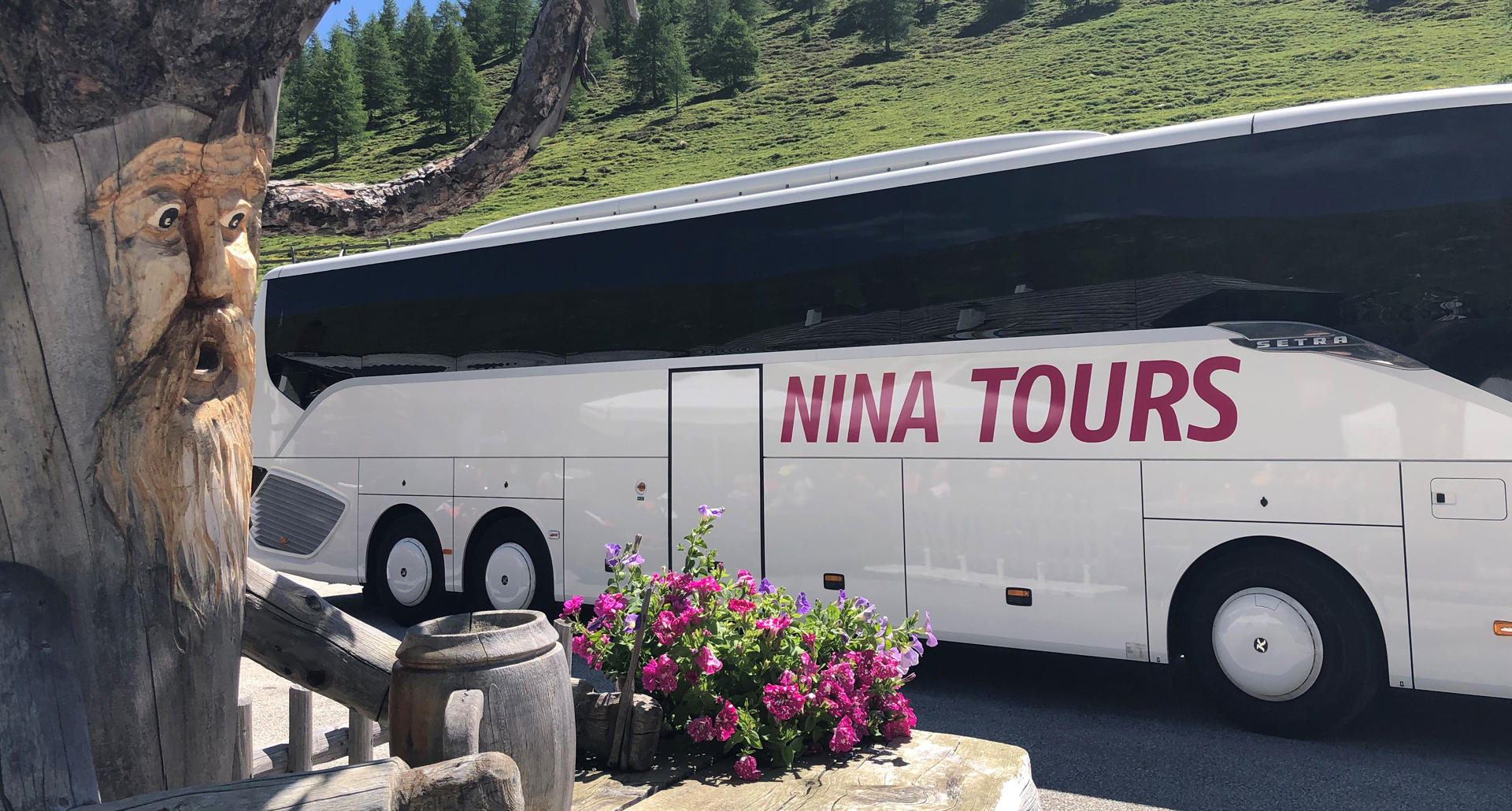 Busunternehmen - Reisebüro - Taxi  - Nina Tours GmbH, Augweg 26 in Wildon