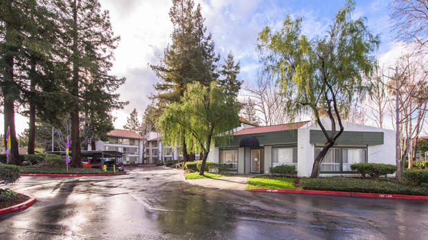 Images Civic Plaza Apartments