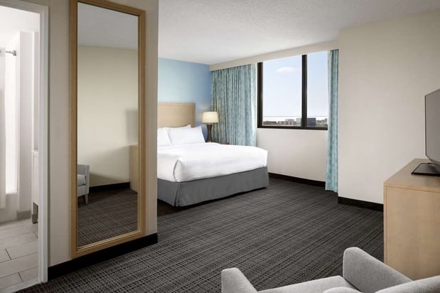 Images Embassy Suites by Hilton Tampa Airport Westshore