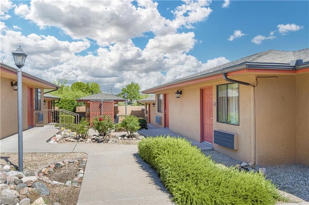Images Best Western Cottonwood Inn