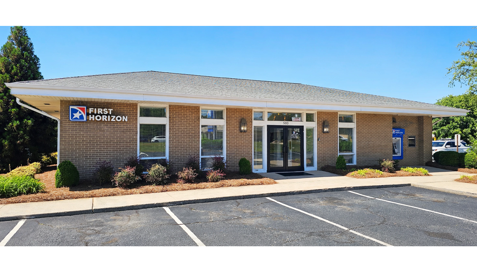 First Horizon Bank - Burlington, NC - Huffmann Mill Rd