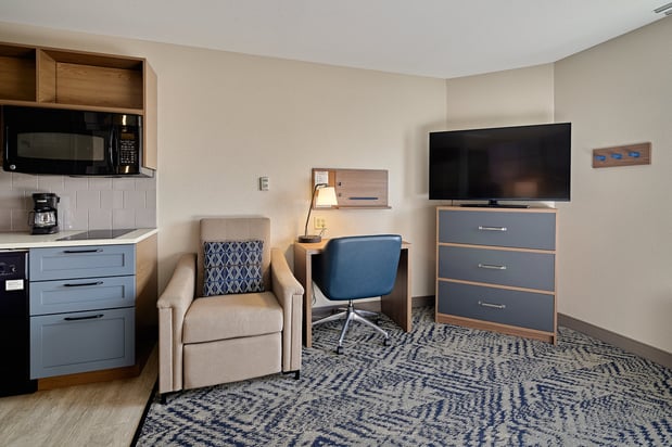 Images Candlewood Suites Peoria at Grand Prairie by IHG