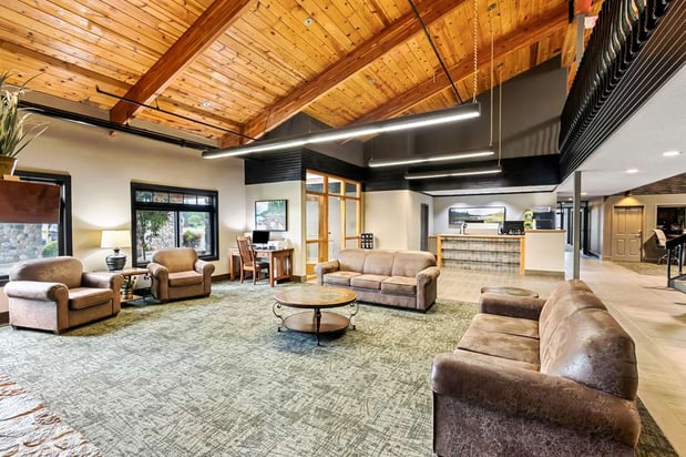 Images Heartland Inn & Suites, SureStay Collection by Best Western