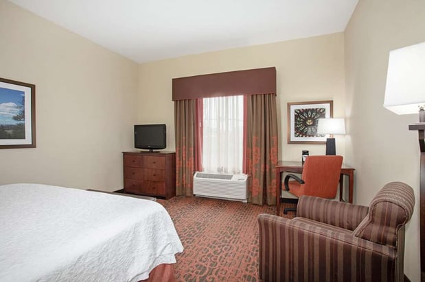 Images Hampton Inn & Suites Denver/South-RidgeGate