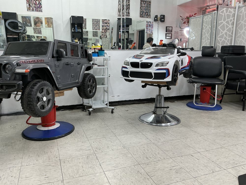 Elite Barber & Beauty Salon Image