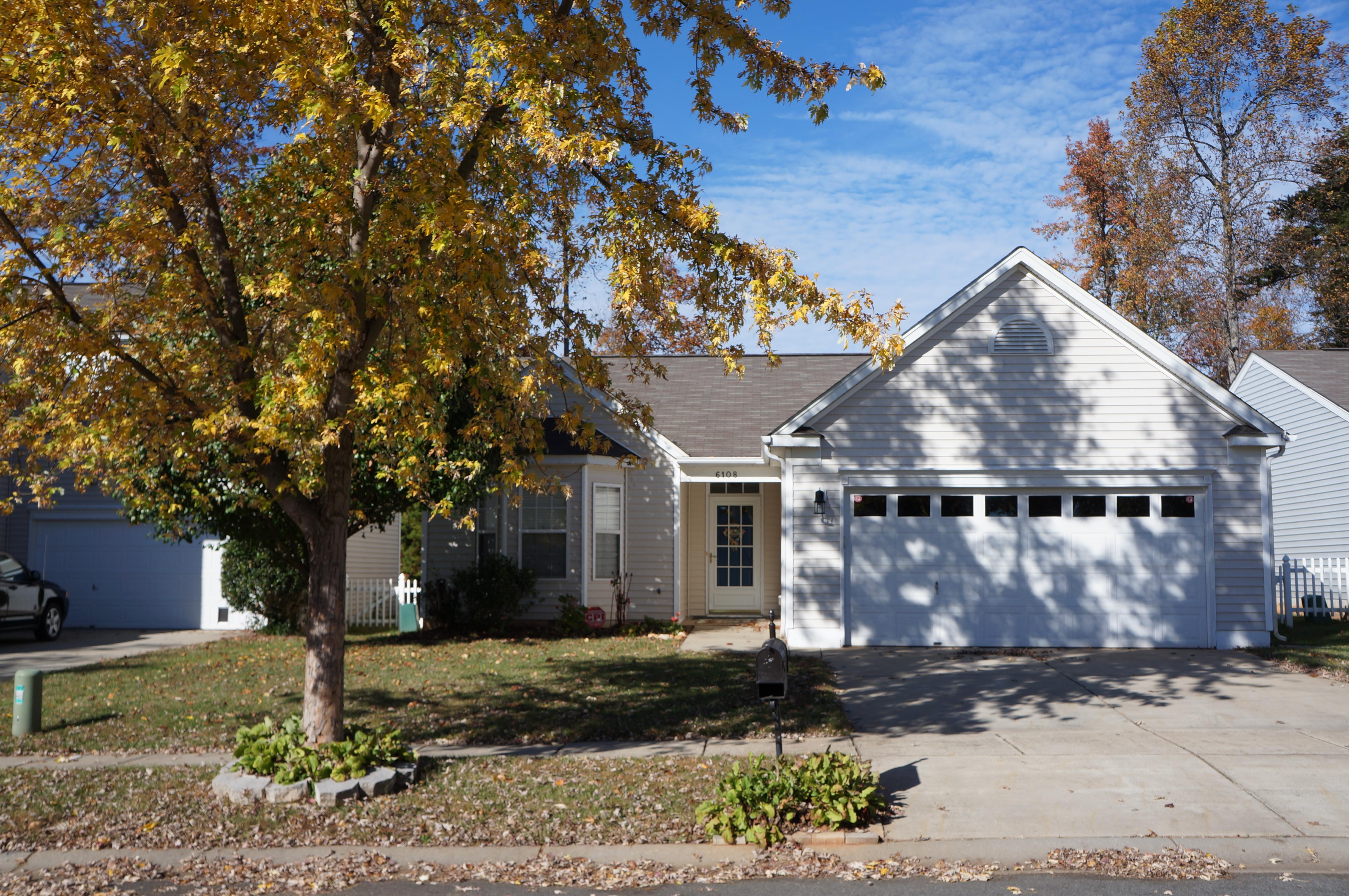 Paradise Realty and Property Management Llc