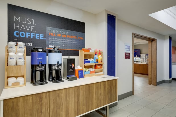 Images Holiday Inn Express & Suites Hinesville East - Fort Stewart by IHG