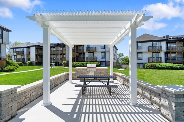 Images Alexandra Apartments