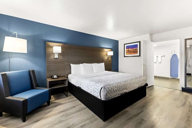 Images SureStay by Best Western Phoenix Airport