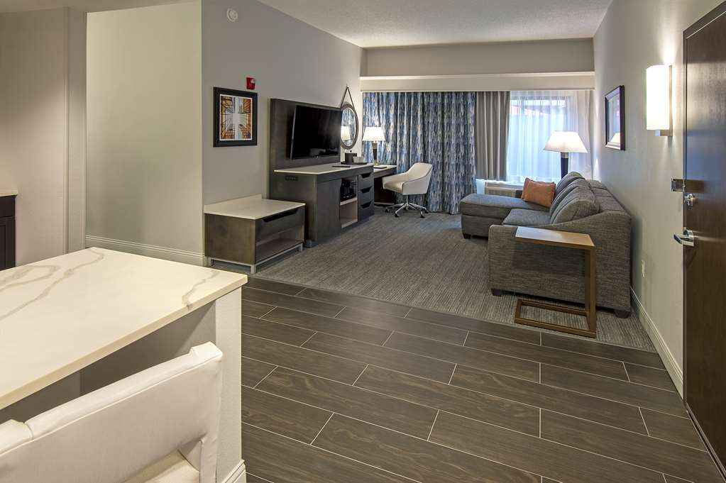 Guest room