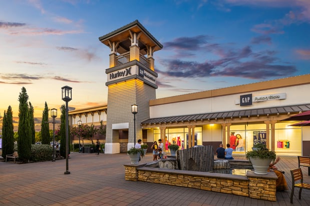 Images San Francisco Premium Outlets
