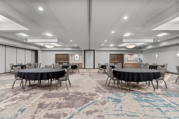 Images Holiday Inn Dubuque/Galena by IHG