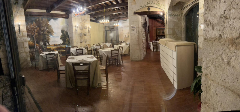 Images La Badia  -   Ristorante-Pizzeria-Location per Eventi