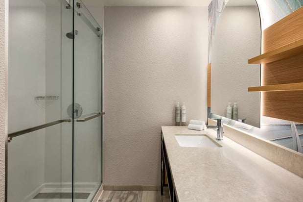 Images Hilton Garden Inn Monterey