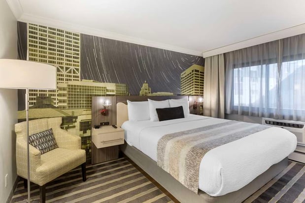 Images Best Western Plus Milwaukee West