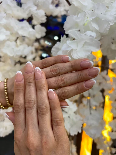 Images Milano Nail Spa Monument