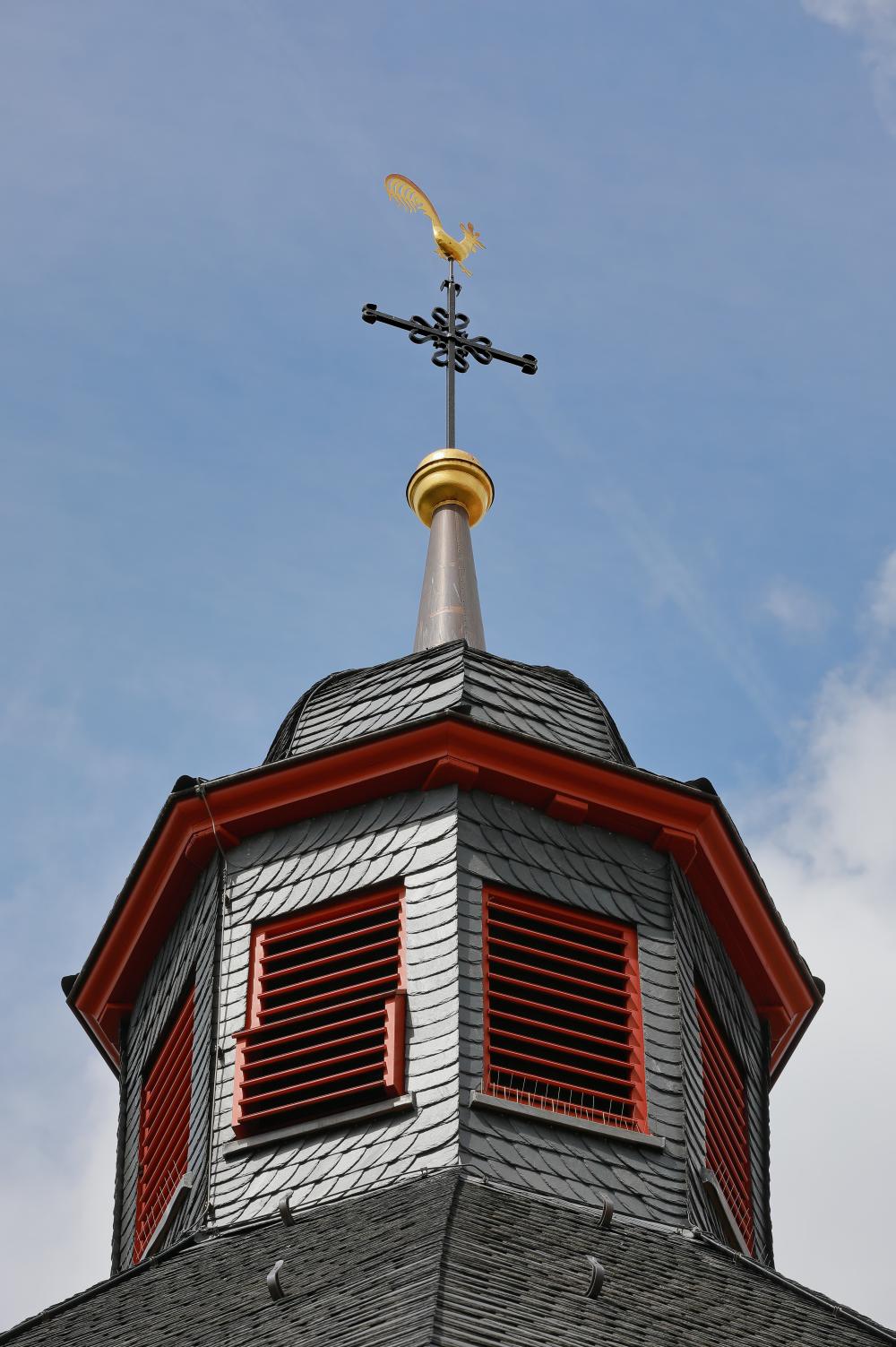 Kirchturm der Evangelischen Kirche Uelversheim