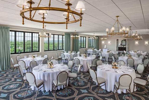 Images Graduate by Hilton Charlottesville
