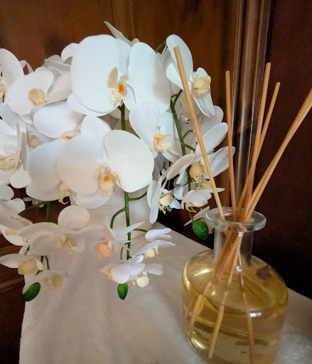 Images MASSAGE HEAVEN & BODYWORK