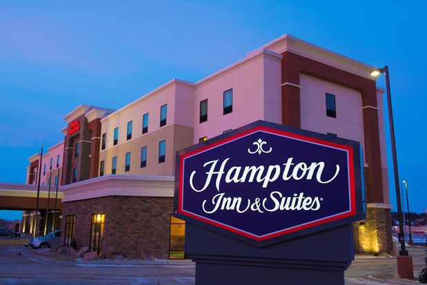 Images Hampton Inn & Suites Bismarck Northwest