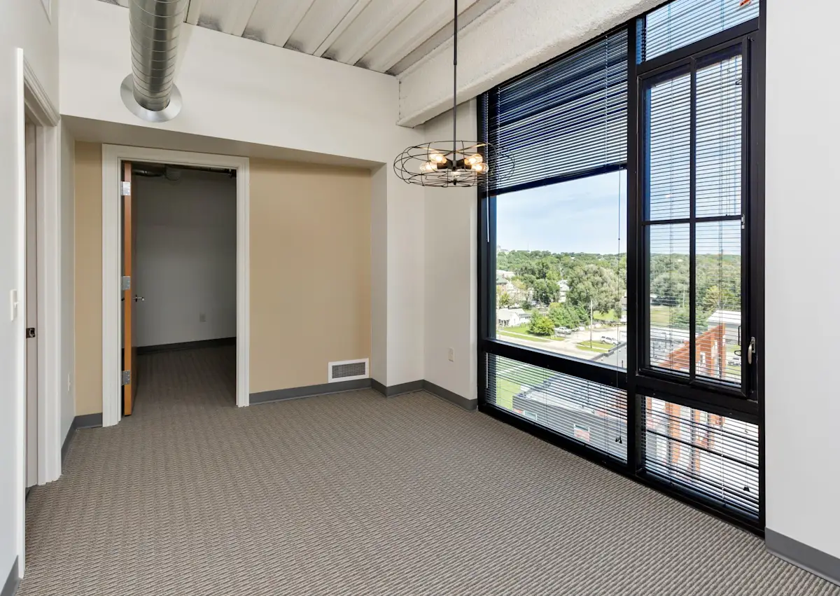 Spacious room with skyline view