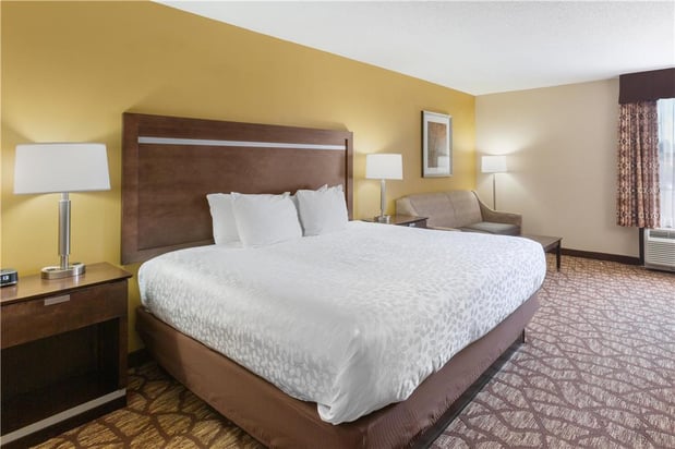 Images Best Western Plus Belle Meade Inn & Suites