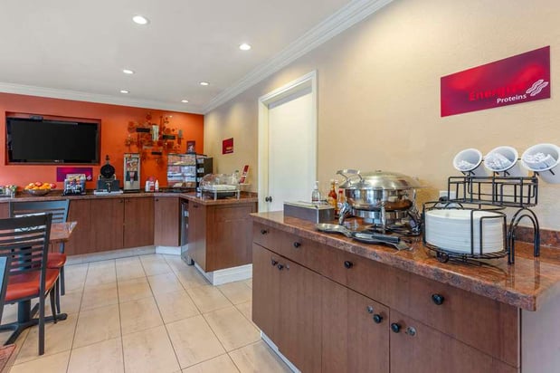 Images Best Western Plus Airport Plaza