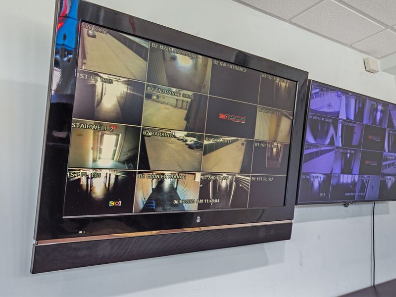 7673 - Security Screens