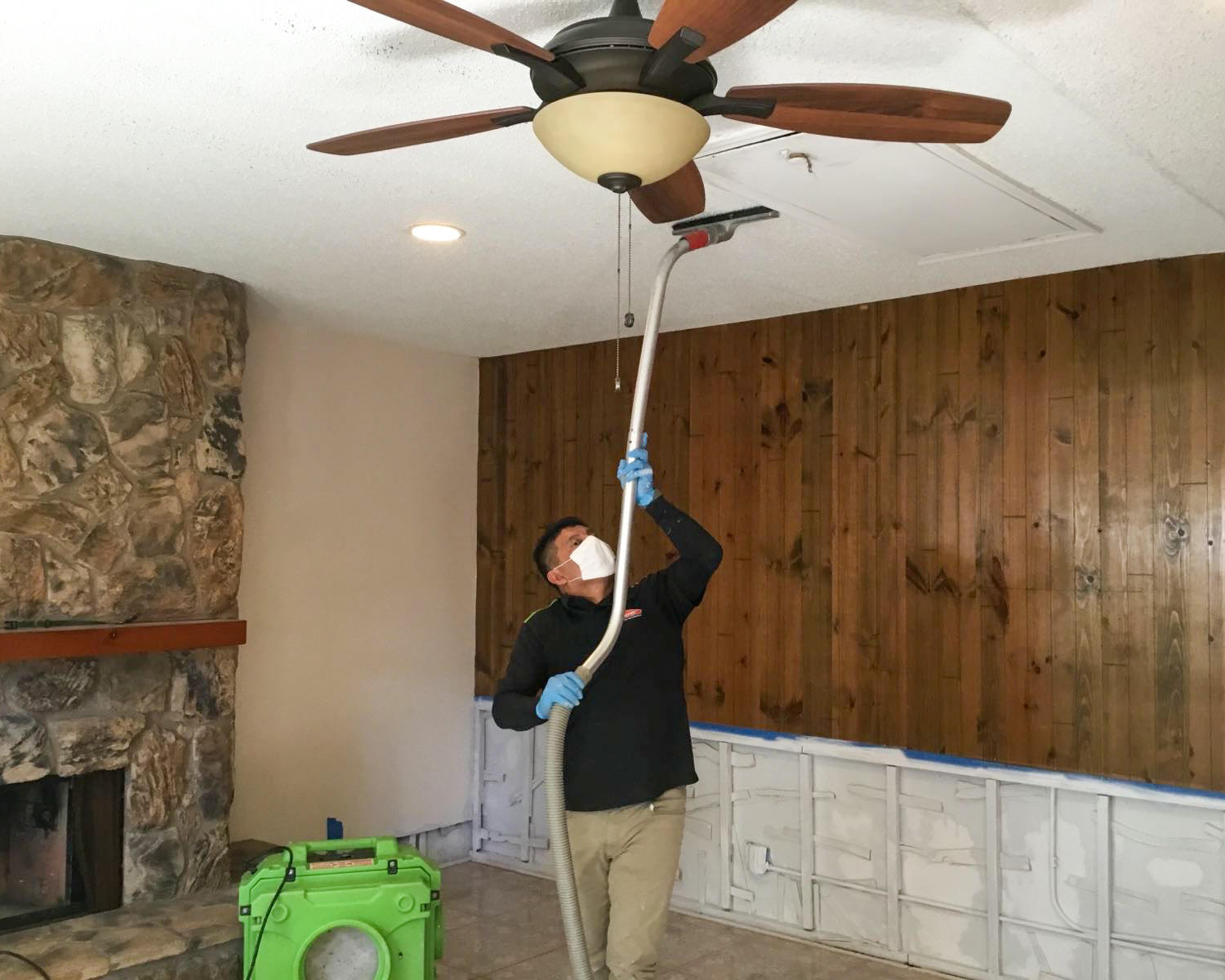 SERVPRO of Delray Beach is able to help with any size mold damage project. We are highly trained and qualified to respond to any size  mold remediation emergency or cleaning services. Call us!