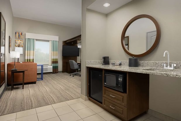 Images Hampton Inn & Suites Huntsville/Research Park Area